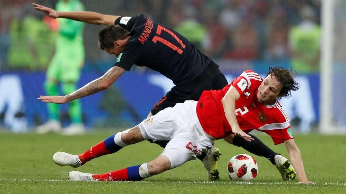 Rusia dan Kroasia berimbang 2-2 selama 120 menit (Foto: Carl Recine/Reuters)