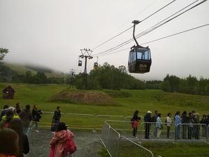 Serunya Naik Gondola ke Unkai Terrace di Hokkaido