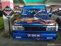 Blue Dog, Toyota Kijang Tua Rasa Muda