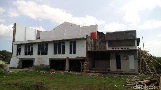 Ini Cerita di Balik Pembangunan Kantor Desa Mirip Istana Merdeka