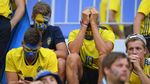 Perayaan Gila Fans Inggris: Panjat Lampu Merah Hingga Rusak Taksi