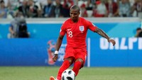 Di sisi sayap kiri Inggris, Ashley Young memberikan kontribusi maksimal. Pemain Manchester United itu menyumbangkan satu assist. (Foto: Jorge Silva/Reuters)
