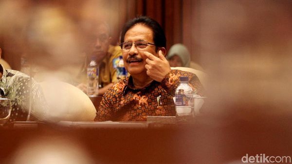 Komisi IV DPR Raker dengan Menteri ATR Sofyan Djalil