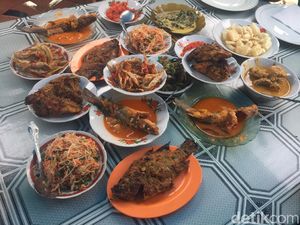 Begini Lezatnya Ikan Bakar Khas Melayu Minang yang Unik
