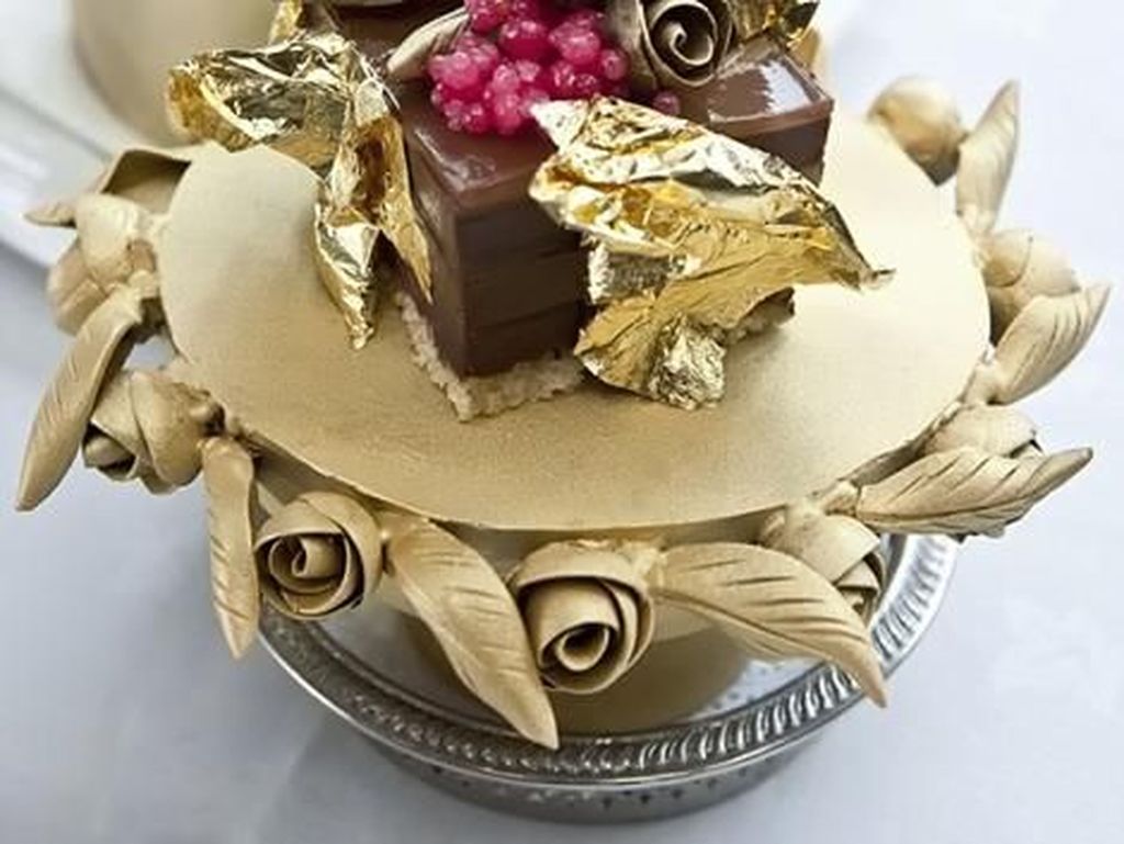 Wouw! 10 Dessert Mewah Ini Mahalnya Seharga Rumah (1) Wouw! 10 Dessert Mewah Ini Mahalnya Seharga Rumah (1)