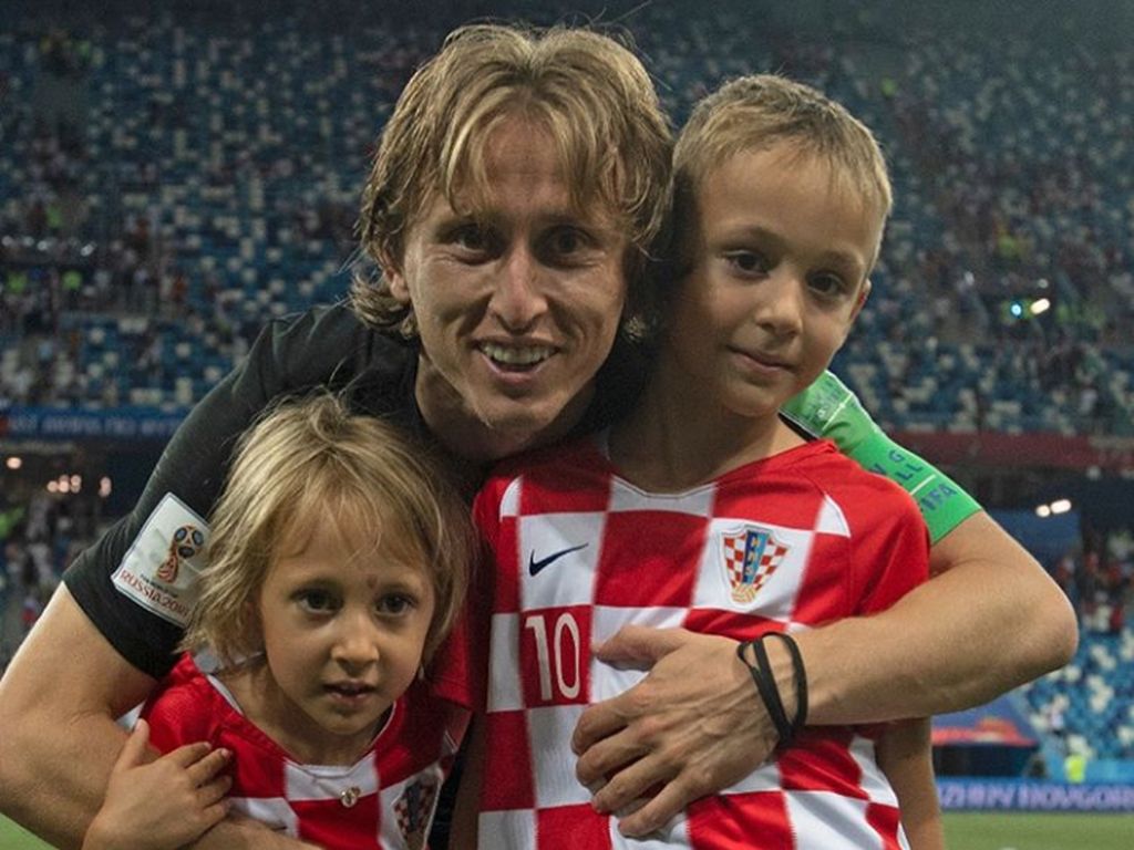 Merekalah Suporter Nomor Satu Kapten Timnas Kroasia, Modric Merekalah Suporter Nomor Satu Kapten Timnas Kroasia, Modric