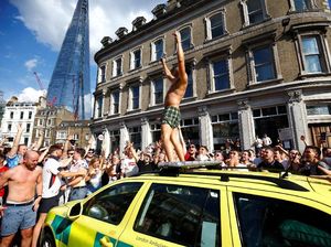 Semua Bisa Nonton Langsung Piala Dunia Qatar, kecuali Orang-orang Ini