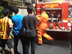 Kebakaran Landa Permukiman di Utan Kayu dan Kebayoran Lama