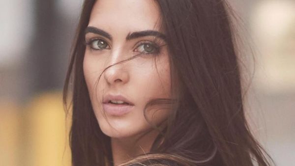 7 Selebgram Cantik yang Jadi Suporter Piala Dunia Ini Buat Pria Susah Kedip