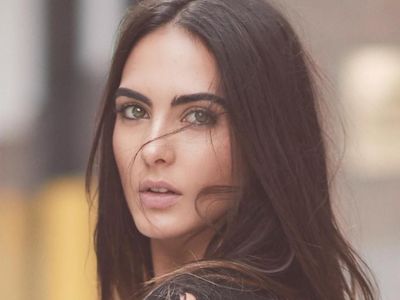 7 Selebgram Cantik yang Jadi Suporter Piala Dunia Ini Buat Pria Susah Kedip