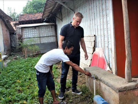 Matt Damon, Sosok Ayah yang Peduli Air Bersih/