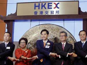 Senyum Kecut Pendiri Xiaomi, Lepas Saham Langsung Anjlok