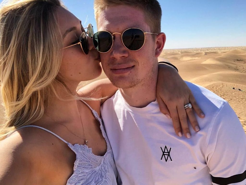 Foto: Liburan Mesra Kevin De Bruyne & Istrinya yang Cantik Foto: Liburan Mesra Kevin De Bruyne & Istrinya yang Cantik