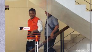 Bupati Buton Selatan Jalani Pemeriksaan Lanjutan