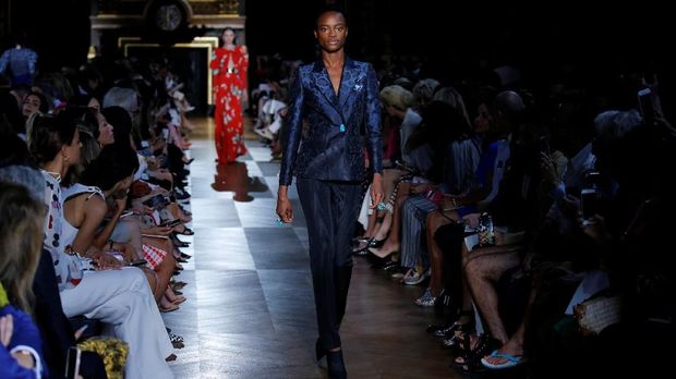 koleksi Schiaparelli