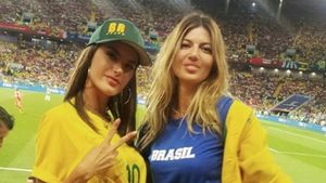 Sedih! Dukungan Maksimal Alessandra Ambrosio untuk Brasil