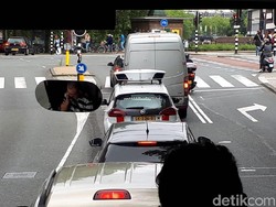 Di Prancis dan Belanda Boleh Parkir di Pinggir Jalan, Asal...