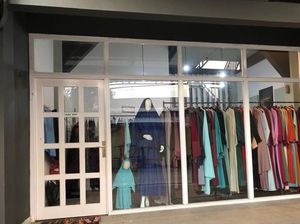 Nggak Nyangka, Jualan Cadar di Papua Laris Manis