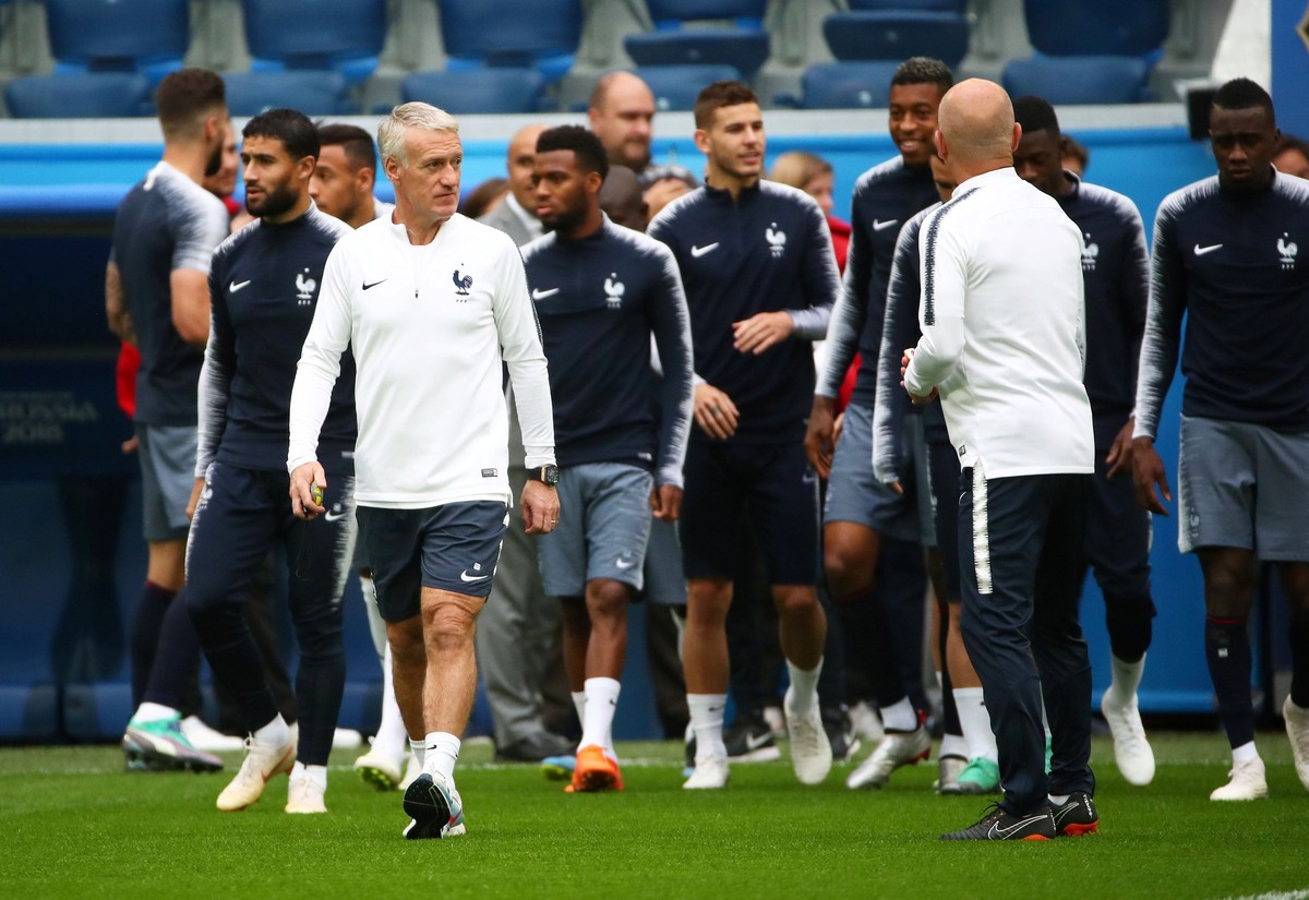 Prancis bersiap untuk taktik kejutan Belgia. (Foto: Michael Dalder/Reuters)