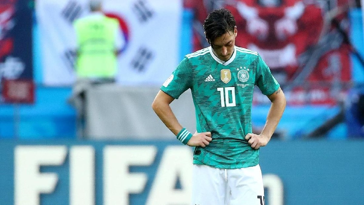 Mesut Oezil pensiun dari timnas Jerman. (Foto: Michael Dalder /Reuters)