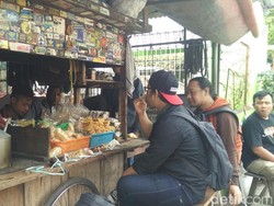 Angkringan-Pecel Lele di Yogya Boleh Buka Lebih Jam 19.00, Ini Syaratnya