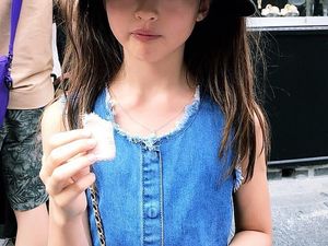 Iklan Es Krim Ella Gross Dikecam Netizen Korea, Sang Ibu Buka Suara Iklan Es Krim Ella Gross Dikecam Netizen Korea, Sang Ibu Buka Suara