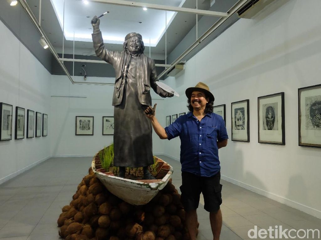 Seni Etsa Membawa Tisna Sanjaya hingga ke Jerman Seni Etsa Membawa Tisna Sanjaya hingga ke Jerman