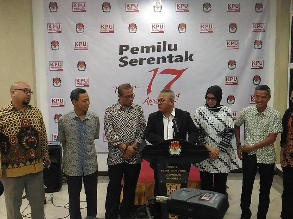 Besok Terakhir, 8 Daerah Belum Serahkan Rekap Hasil Pilkada 2018 Besok Terakhir, 8 Daerah Belum Serahkan Rekap Hasil Pilkada 2018