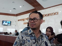 PKS soal Desakan Ganti Mendag: Urusan Presiden