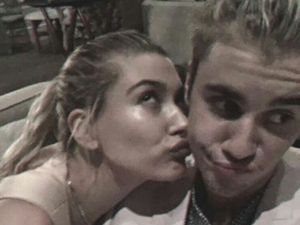 Resmi Tunangan dengan Hailey Baldwin, Justin Bieber Kok Sedih? Resmi Tunangan dengan Hailey Baldwin, Justin Bieber Kok Sedih?