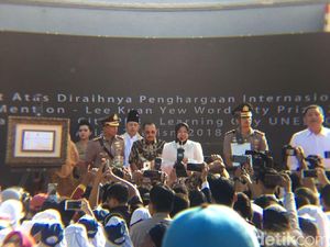 Risma Siapkan Surabaya untuk Sabet Penghargaan Internasional Lainnya Risma Siapkan Surabaya untuk Sabet Penghargaan Internasional Lainnya