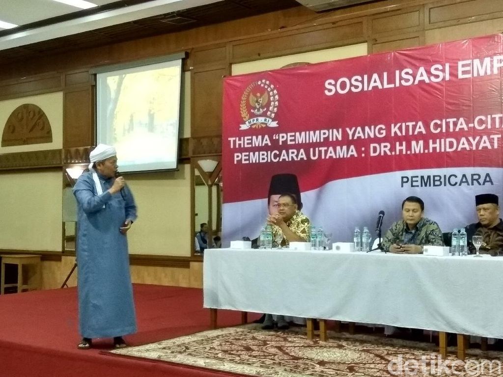 Mardani dan Al Khaththath Bagikan Nomor HP Tampung Usul Capres Mardani dan Al Khaththath Bagikan Nomor HP Tampung Usul Capres