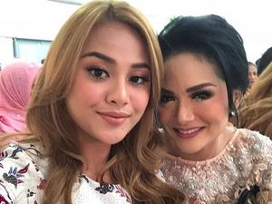 Dear Aurel, Ingin Nikah Muda? Nih Pesan dari Mimi..