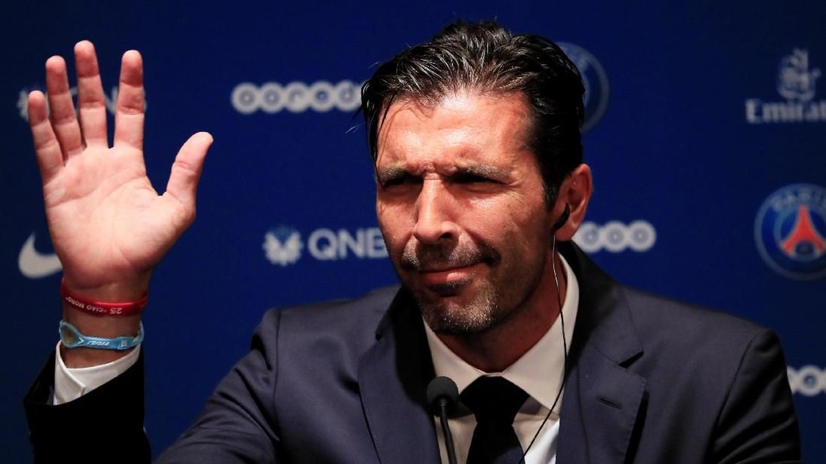 Gianluigi Buffon menutup kemungkinan kembali ke timnas Italia (Foto: Reuters)