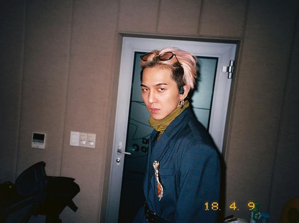 Mino WINNER Resmi Wamil, Pamitan ke Fans Lewat Surat Mino WINNER Resmi Wamil, Pamitan ke Fans Lewat Surat