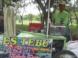 Nabung 14 Tahun, Pasutri Penjual Es Tebu di Jombang Akhirnya Naik Haji