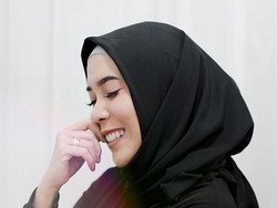 Alhamdulillah... Fitri Tropica Hamil Anak Pertama