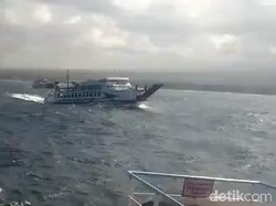 Soal Cuaca Buruk, Syahbandar Ketapang Berlakukan Sistem Buka Tutup