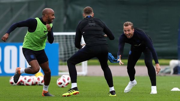 Canda Tawa Warnai Sesi Latihan Timnas Inggris