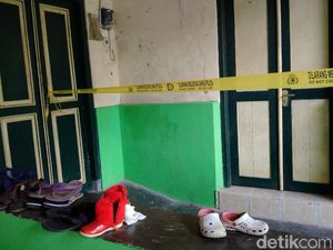 Kesaksian Ketua RT tentang Penangkapan Satu Keluarga di Sleman Kesaksian Ketua RT tentang Penangkapan Satu Keluarga di Sleman