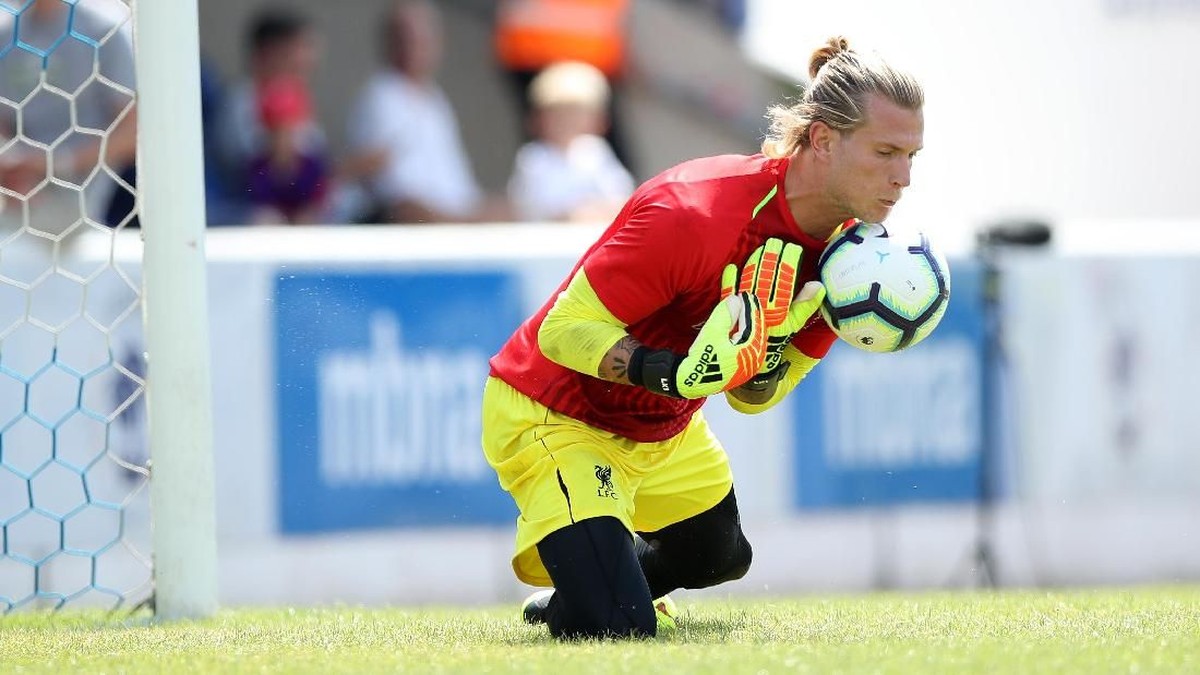 Bagaimana nasib Loris jika Alisson Becker jadi gabung Liverpool? (Lynne Cameron/Getty Images)