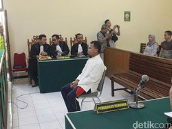 Sebar Duit Saat Pilkada, Warga Temanggung Divonis 3 Tahun