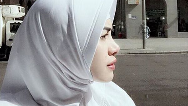 Nikita Mirzani Berhijab, Pesona Meiza Aulia hingga Tangisan Eza Gionino