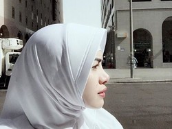 Berhijab, Nikita Mirzani Diminta Jangan Buka-tutup kayak Shinta Bachir