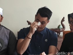 Tak Direstui Ibu, Bagaimana Kelanjutan Pernikahan Eza Gionino?