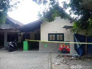 Sekeluarga Diciduk Densus 88, Ketua RT: Saefulloh Mantan Napiter Sekeluarga Diciduk Densus 88, Ketua RT: Saefulloh Mantan Napiter