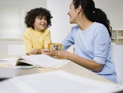 Dear Orang Tua Zaman Now, Ini 3 Kiat Tumbuhkan Minat Baca Anak