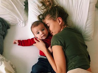 Sosok Keibuan Hailey Baldwin, Tunangan Justin Bieber