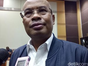 Desmond soal Pemindahan Ibu Kota: Jangan-jangan Kayak Esemka, Cuma Khayalan Desmond soal Pemindahan Ibu Kota: Jangan-jangan Kayak Esemka, Cuma Khayalan