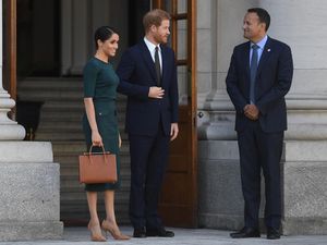 Tas Rp 9 Juta Meghan Markle di Irlandia Habis Terjual dalam Hitungan Jam